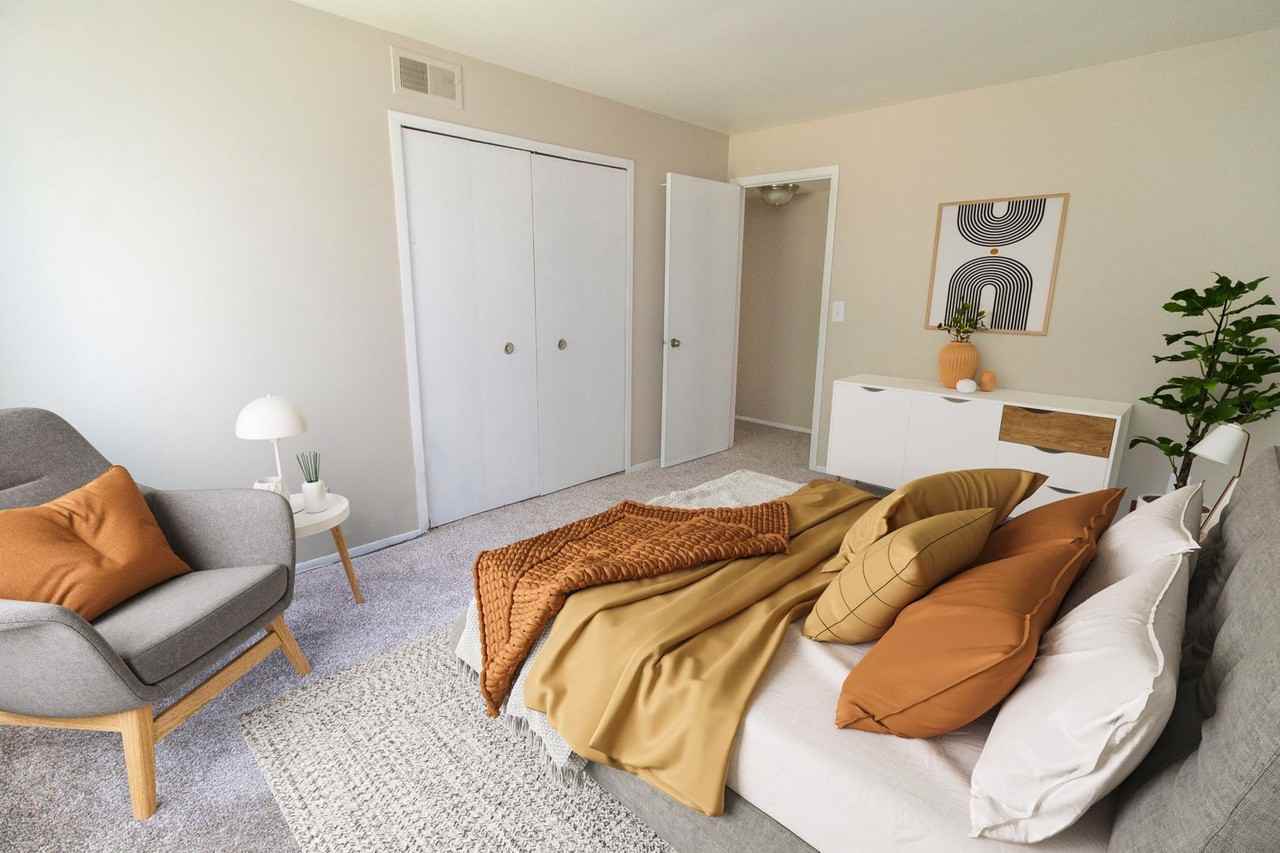 23960 Middlebelt Rd. - Photo 4 of 15