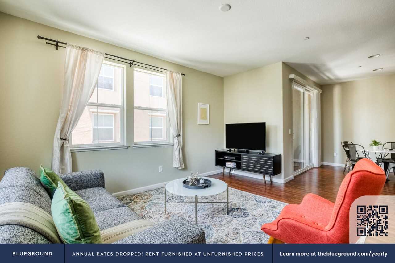 725 Modern Ice Drive #1590 - Photo 4 of 27