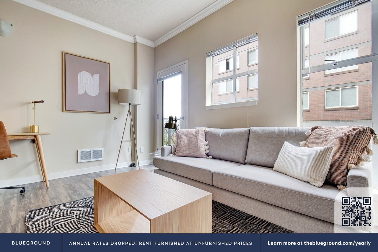 1406 Western Avenue - Photo 4 of 35