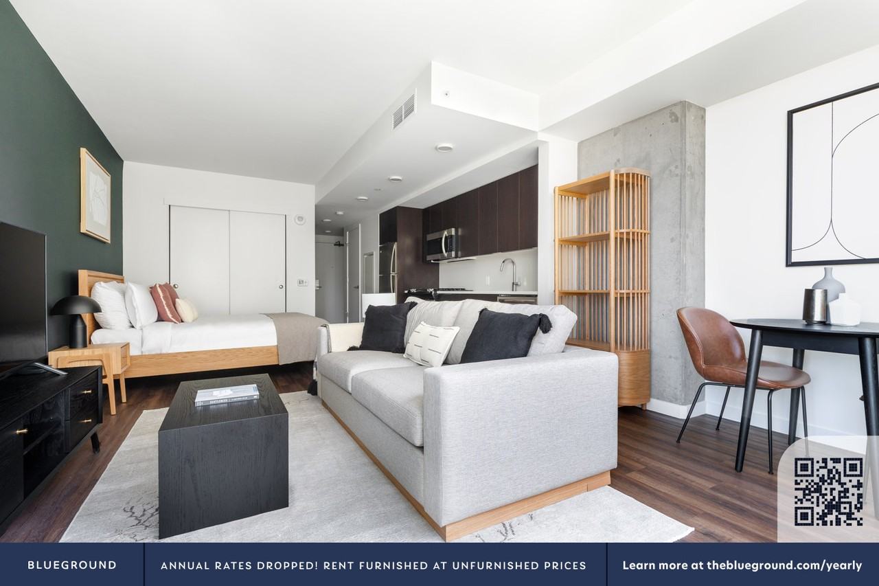 2116 4th Avenue - Photo 4 of 23