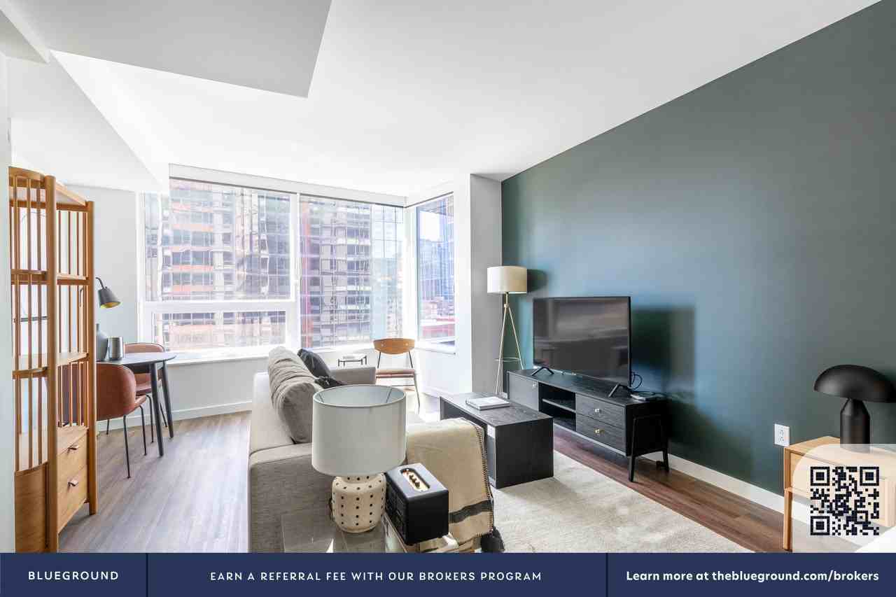 2116 4th Avenue - Photo 5 of 23