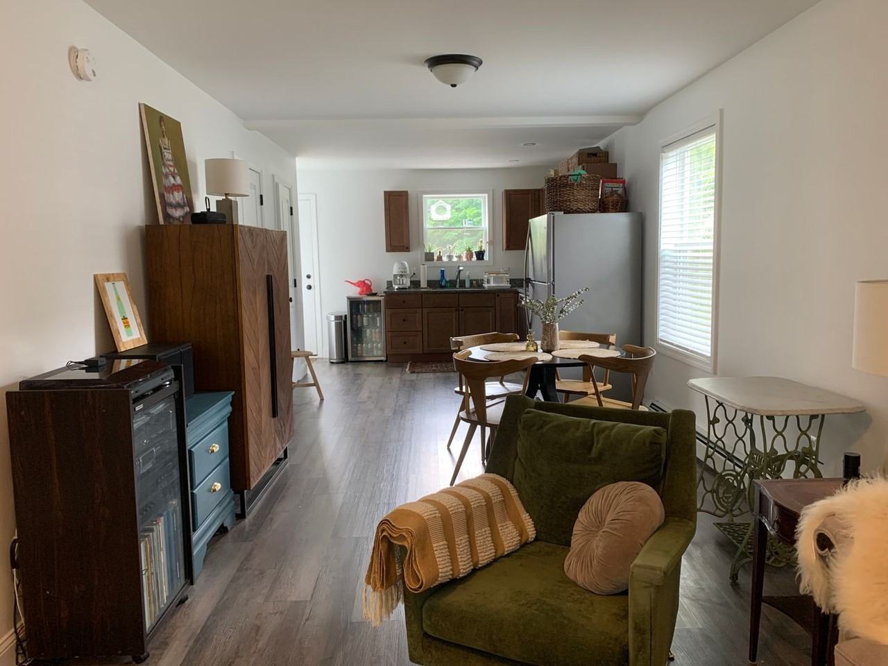 42 Reed St - Photo 4 of 22