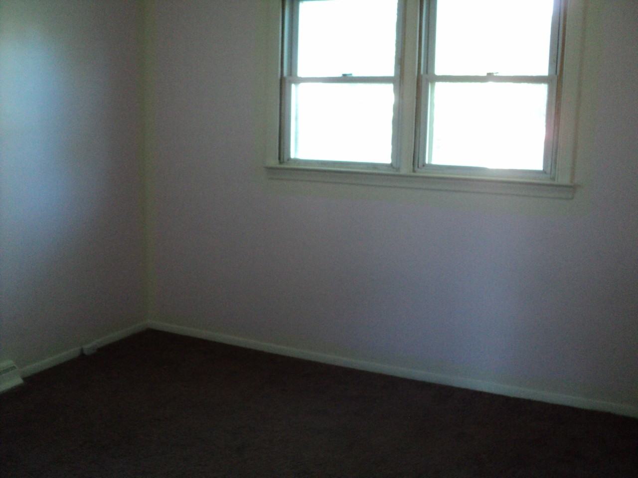 6040 Polk St - Photo 2 of 4