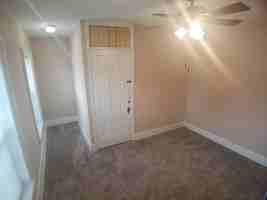 featured image of 109 E School St #3