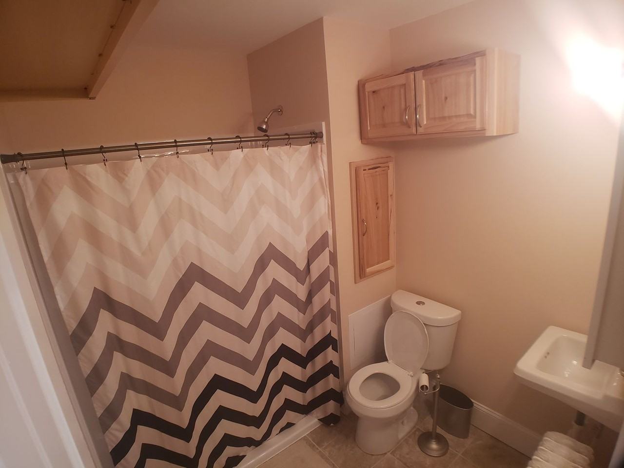 109 E School St #3 - Photo 6 of 8