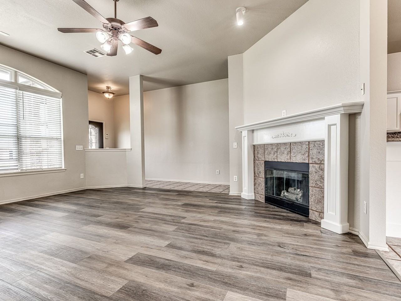 21862 Meadow Mist Cir - Photo 7 of 27