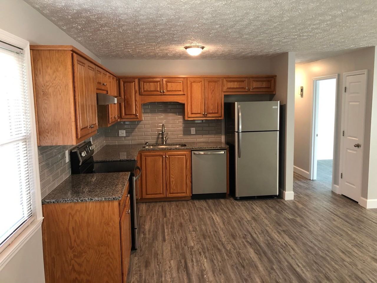 615 Alexandria Rd Sw - Photo 6 of 13