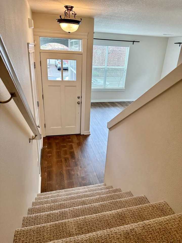 12617 Villard Pl - Photo 2 of 28