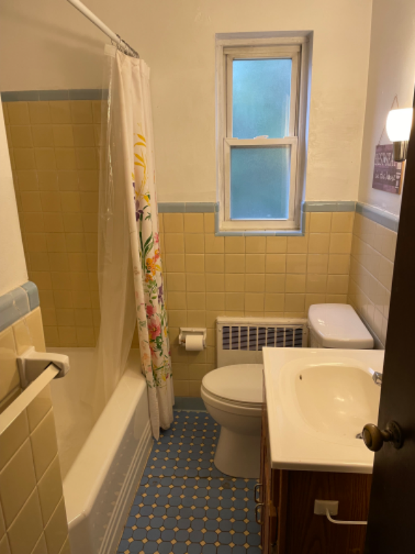 40 Pleasant Ridge Ave #3 - Photo 2 of 5