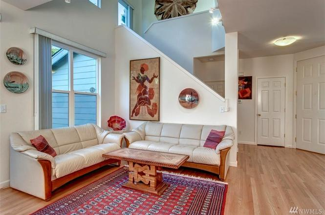 15046 Ne 8th Pl - Photo 3 of 19