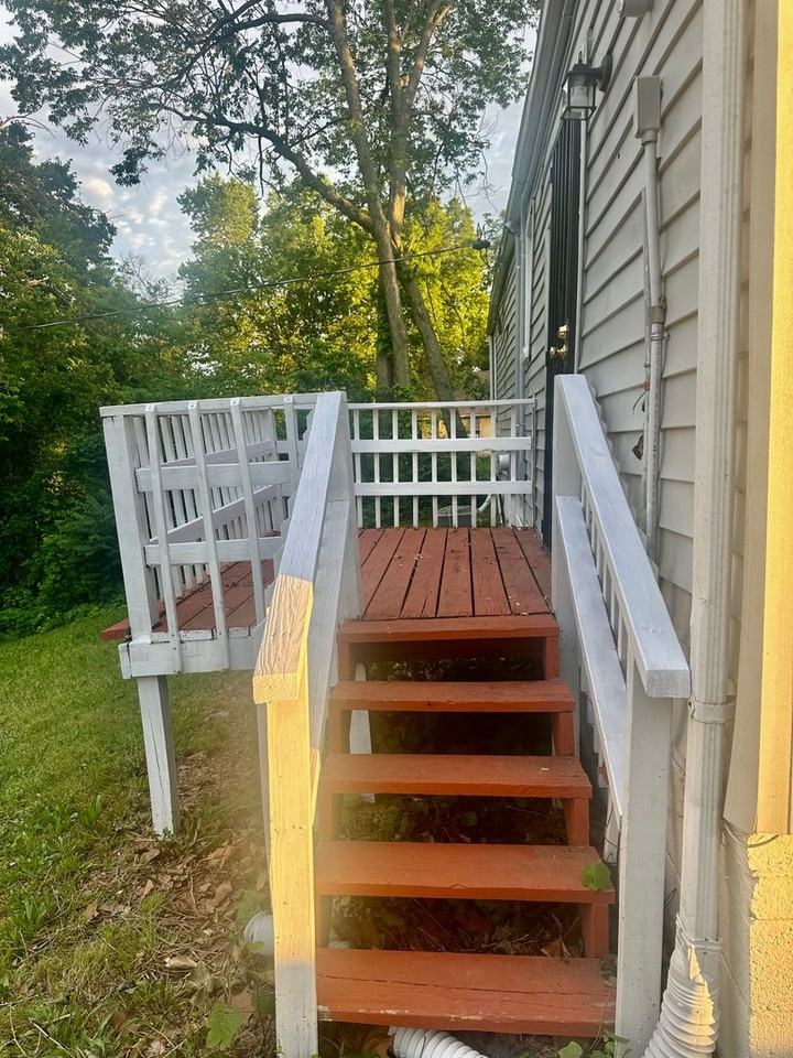 5011 Brooklyn Ave - Photo 3 of 11