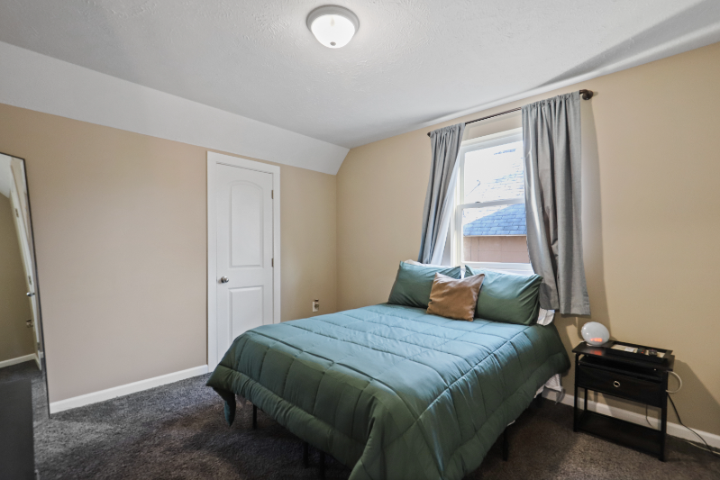 124 Griggs St Sw #2 - Photo 5 of 14