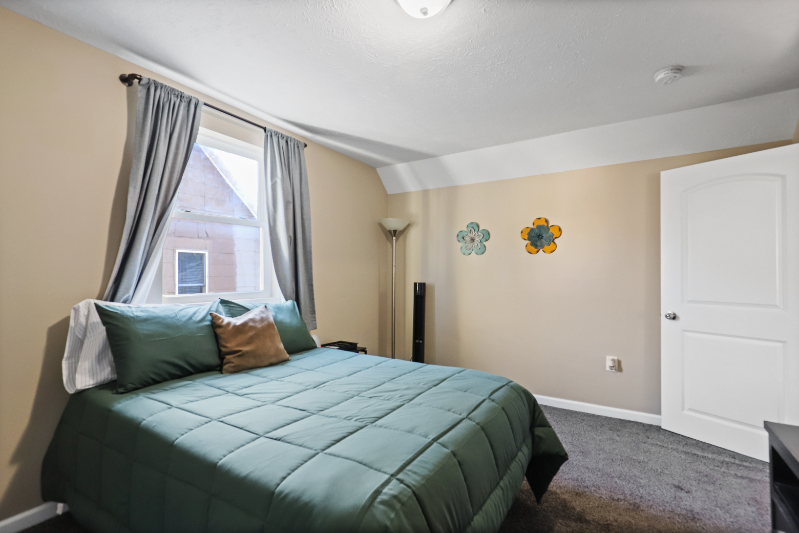 124 Griggs St Sw #2 - Photo 6 of 14