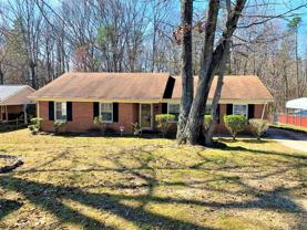 2900 Glen Hollow Rd - Photo 1 of 1