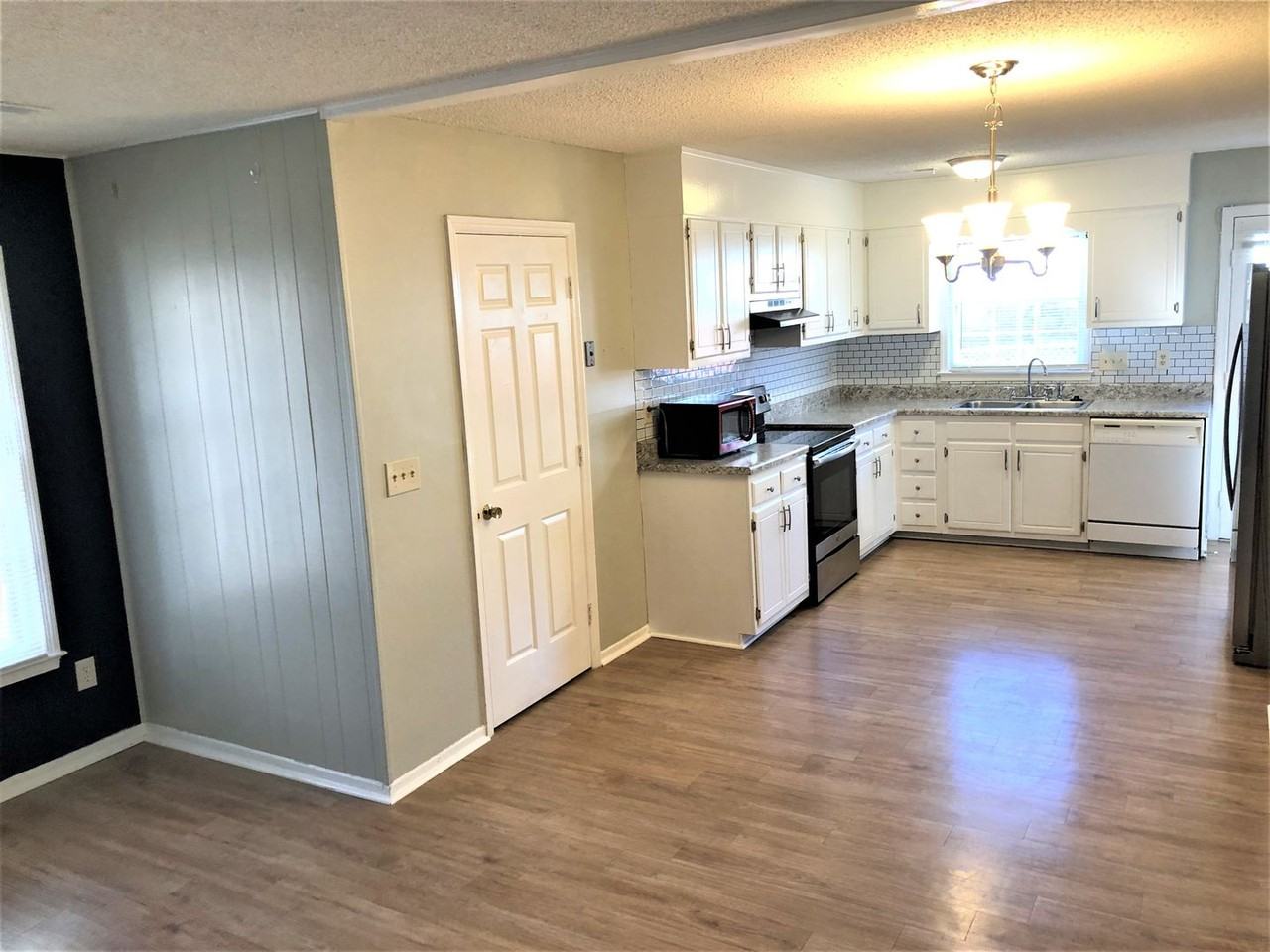2900 Glen Hollow Rd - Photo 6 of 30