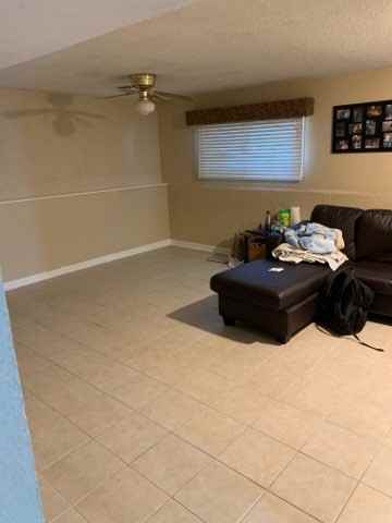 4421 E 8th St - Photo 2 of 12