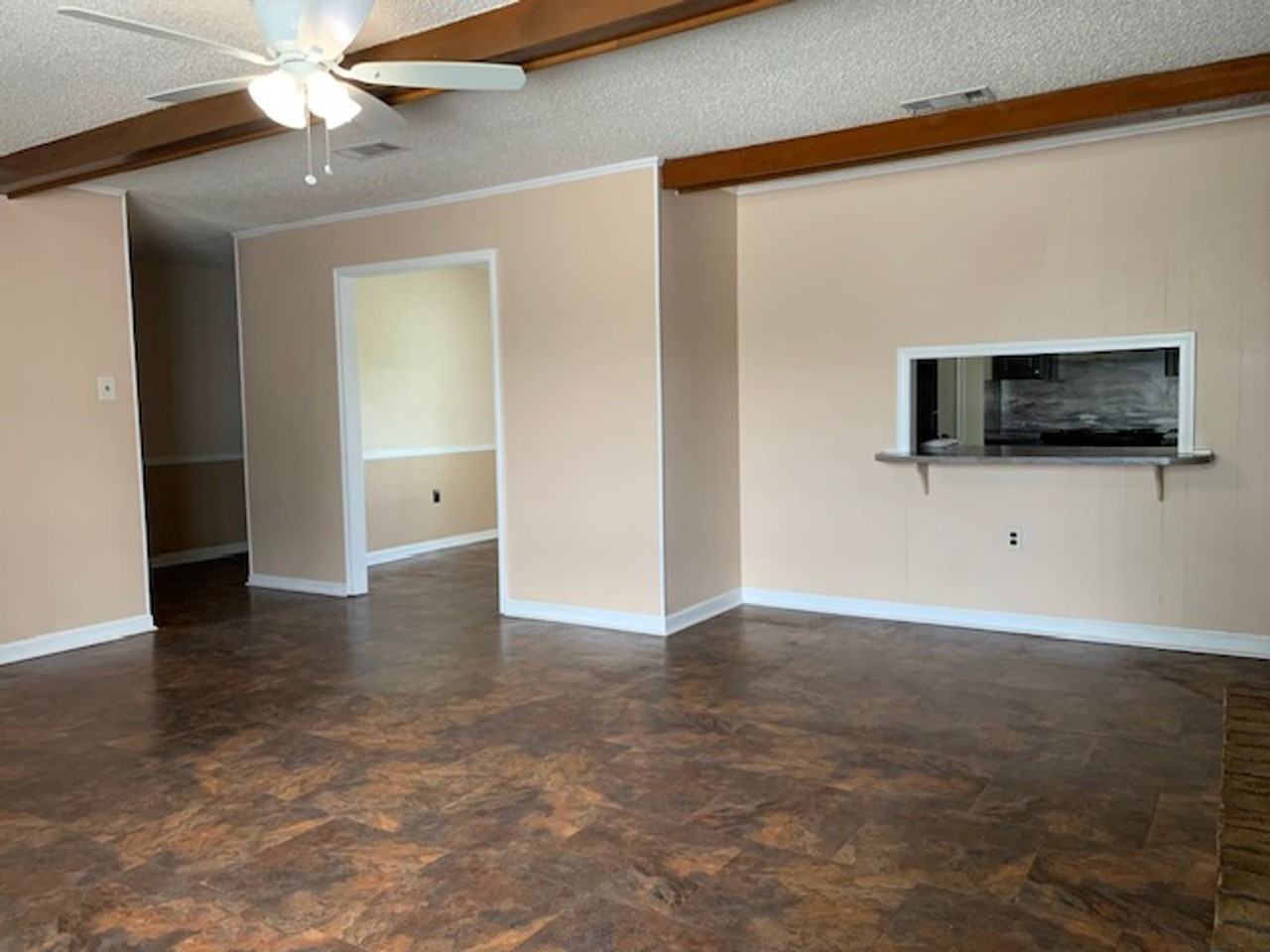 40111 La Rochelle Rd - Photo 4 of 29