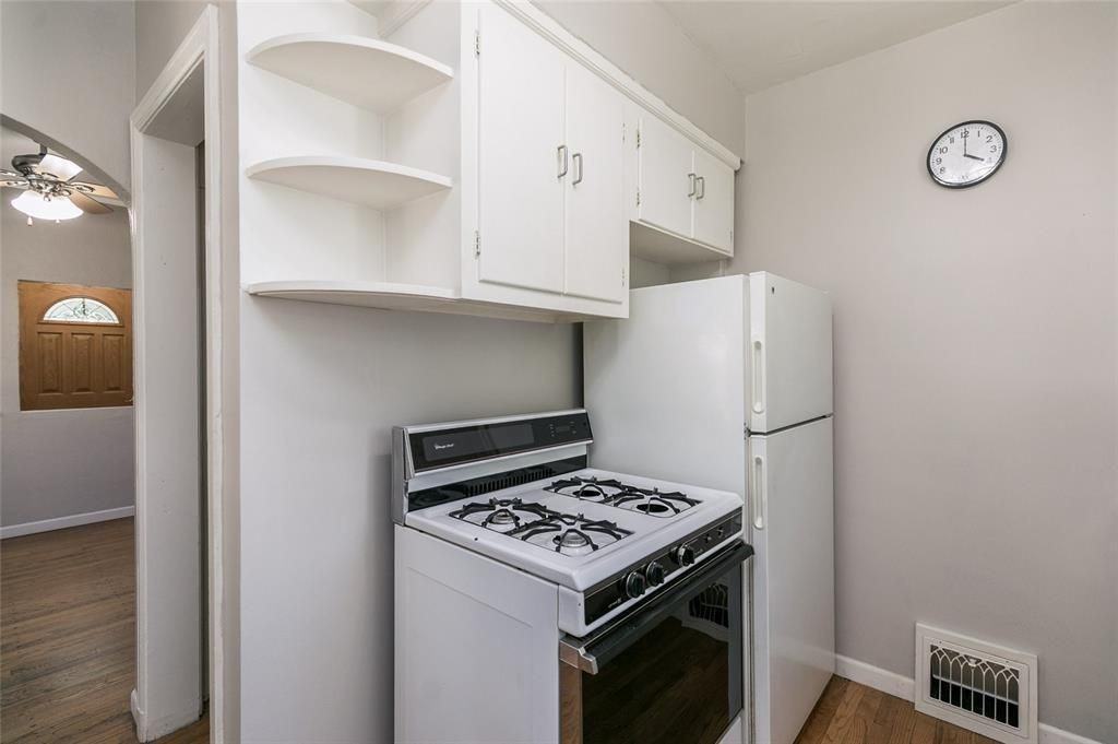 622 20th St Ne - Photo 2 of 30