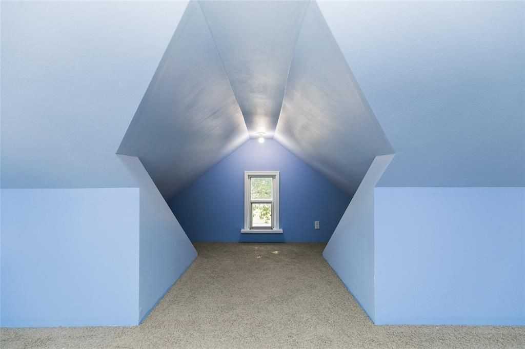 622 20th St Ne - Photo 3 of 30