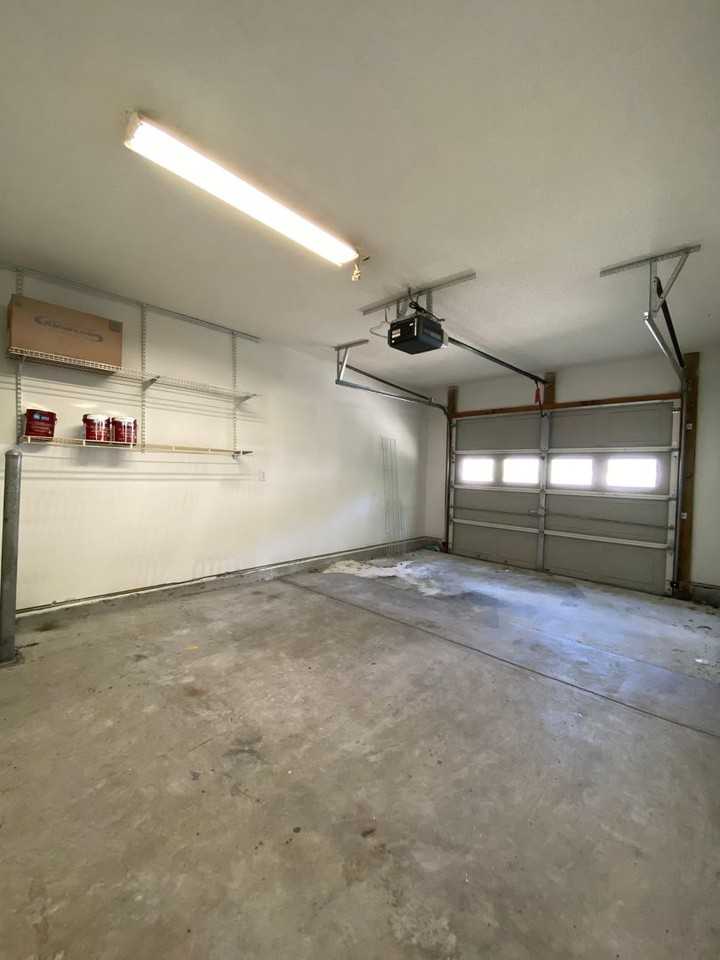 30 Charnock Way - Photo 4 of 24