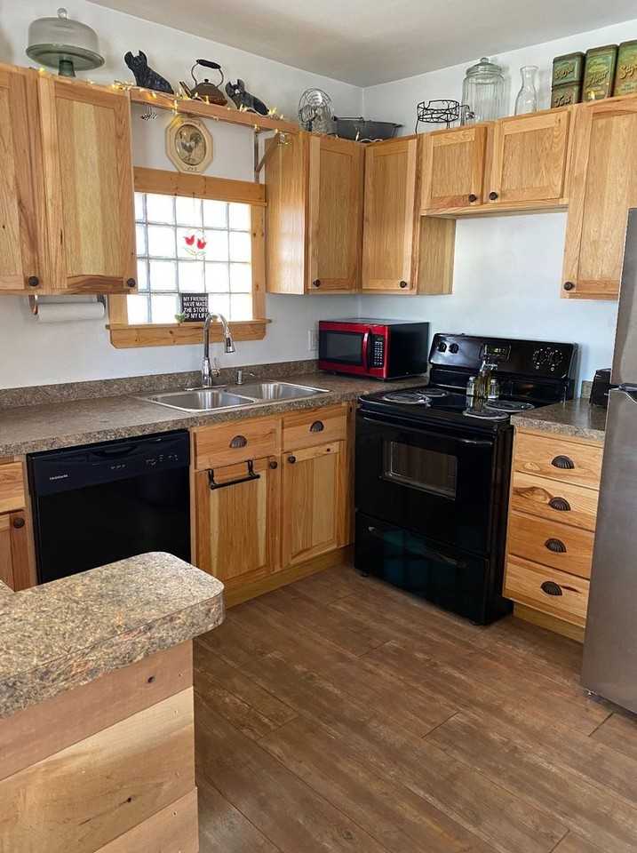 102 2nd St Nw - Photo 3 of 16