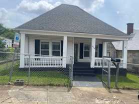 914 Stewart St - Photo 1 of 1
