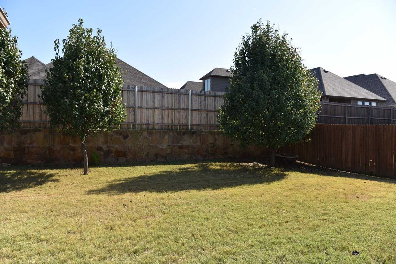 3009 College Ave - Photo 3 of 17