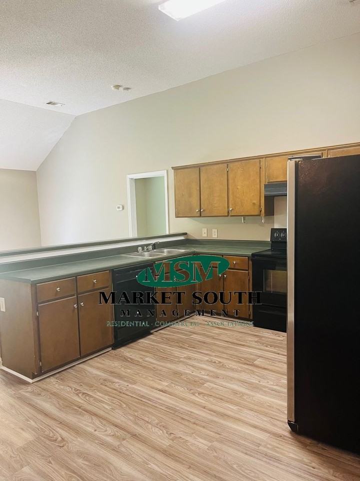 152 Mills Run Dr - Photo 5 of 19