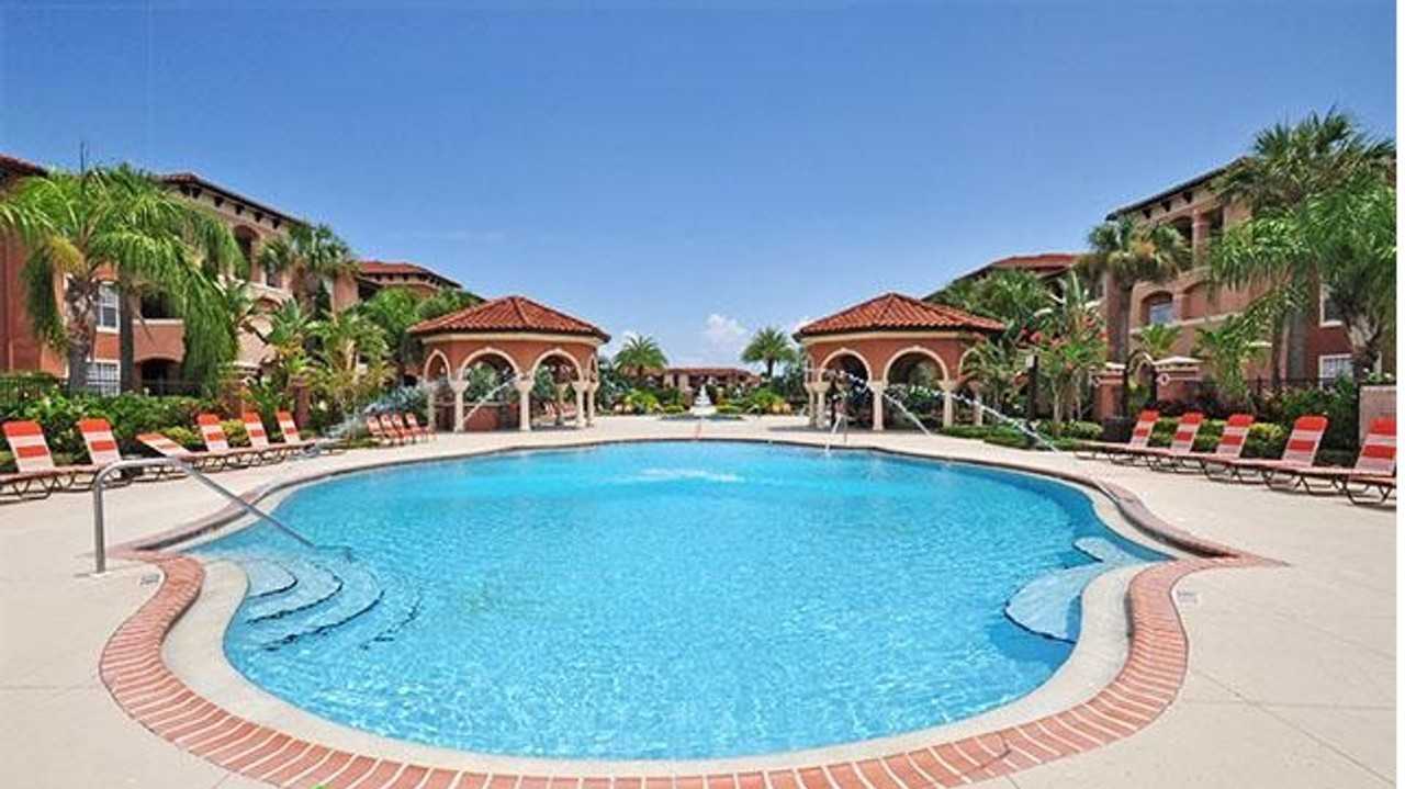 5524 Metrowest Blvd #107 - Photo 2 of 11