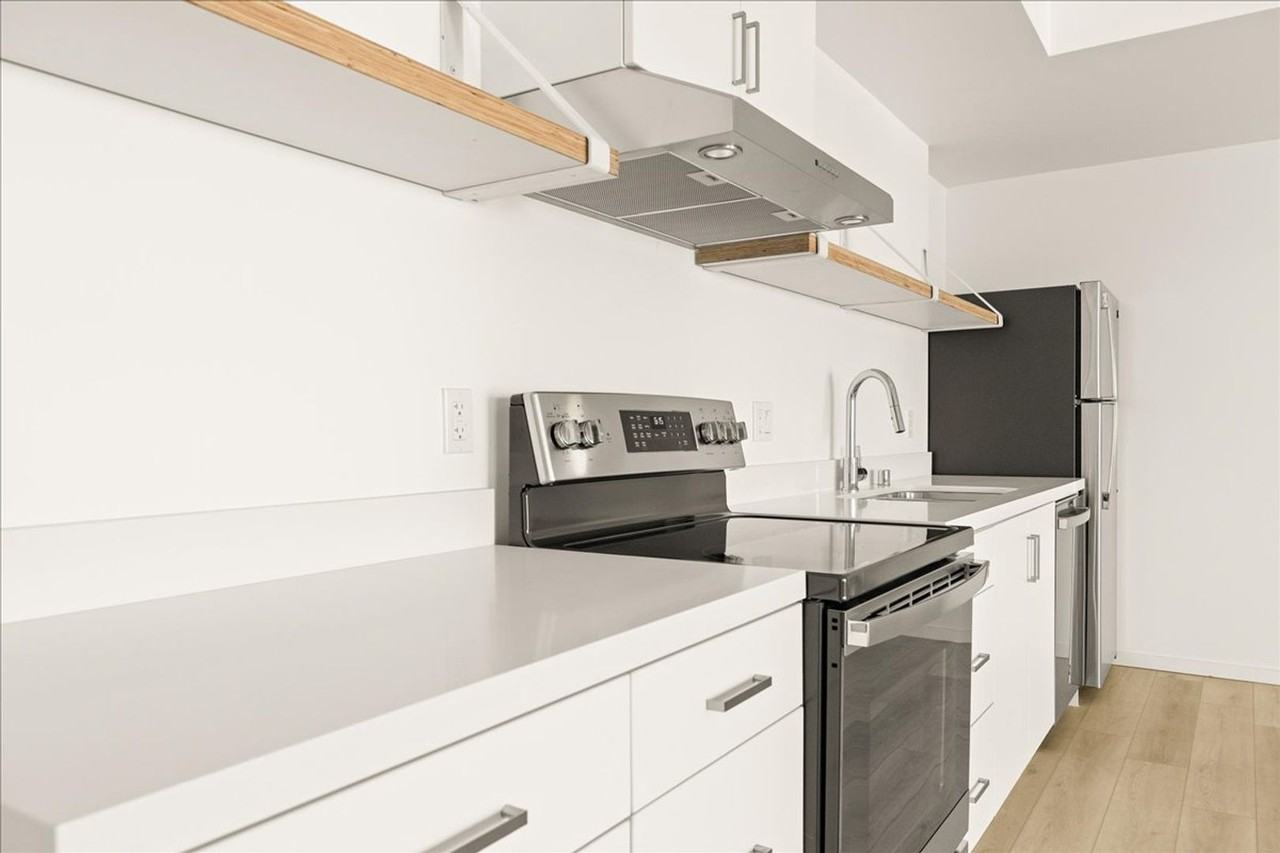 RIVO - 636 N. Juanita Ave, Los Angeles, CA 90004 - Photo 5 of 33