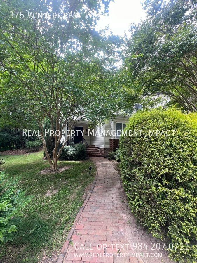 375 Wintercrest W - Photo 3 of 40