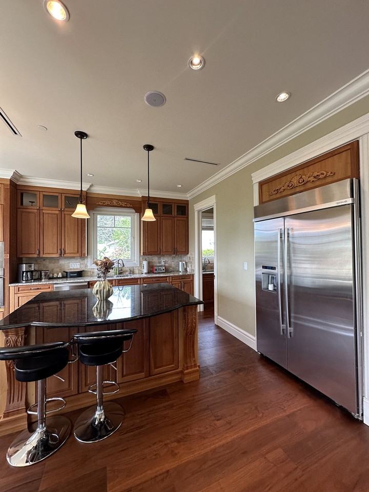 4042 West 34th Avenue - Photo 3 of 32