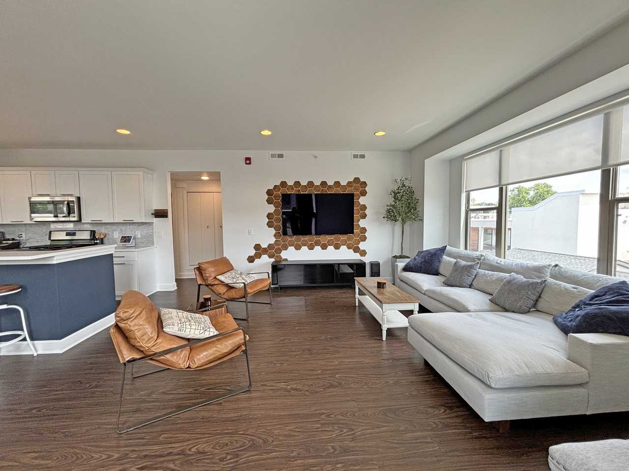 1230 Diamond Ct #F - Photo 4 of 11