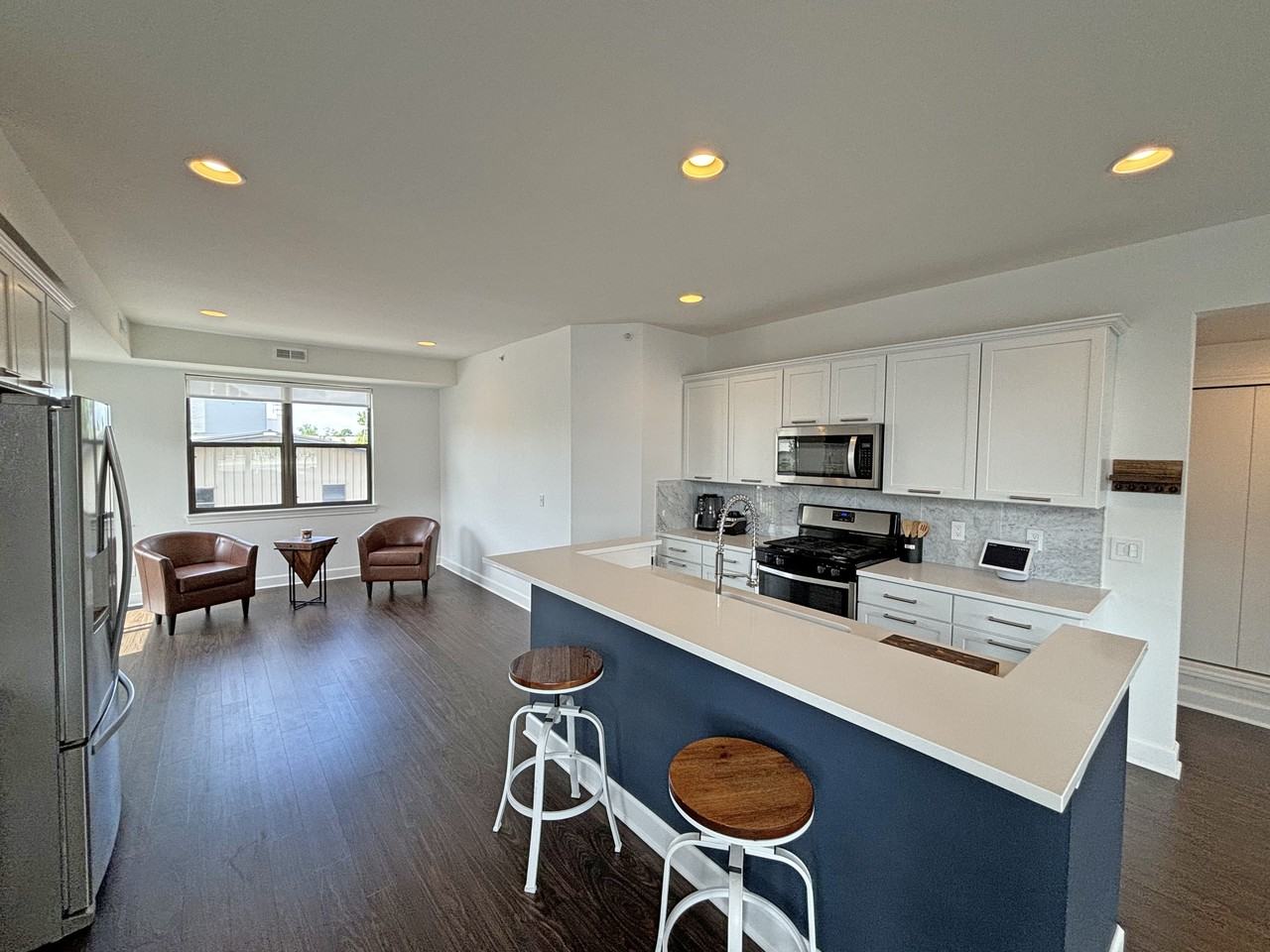 1230 Diamond Ct #F - Photo 6 of 11