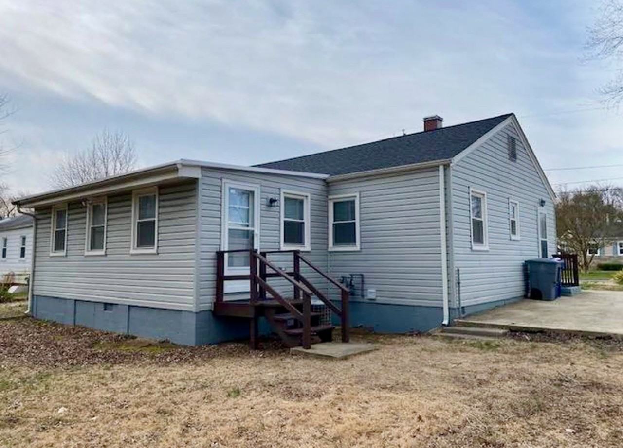 3218 Campbell Dr #NA - Photo 2 of 40