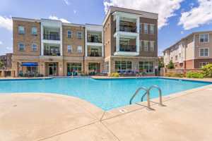 featured image of 1001 Hayes Ln Ste 103