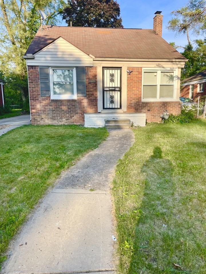 17638 Woodbine St - Photo 3 of 19