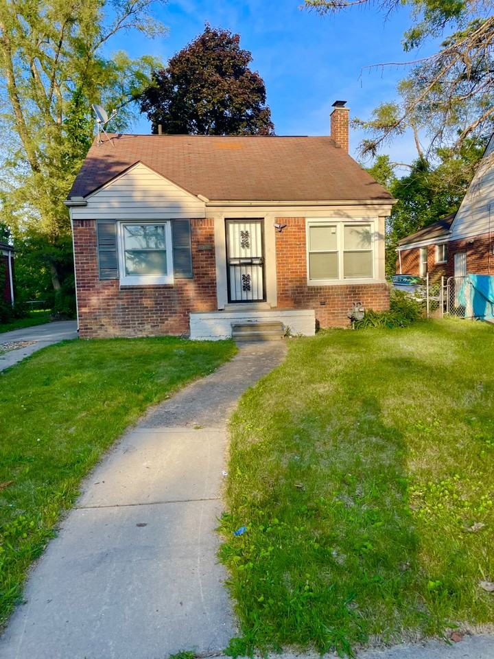 17638 Woodbine St - Photo 2 of 19