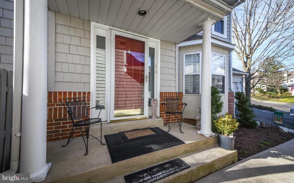 503 Palmer Farm Dr - Photo 2 of 23