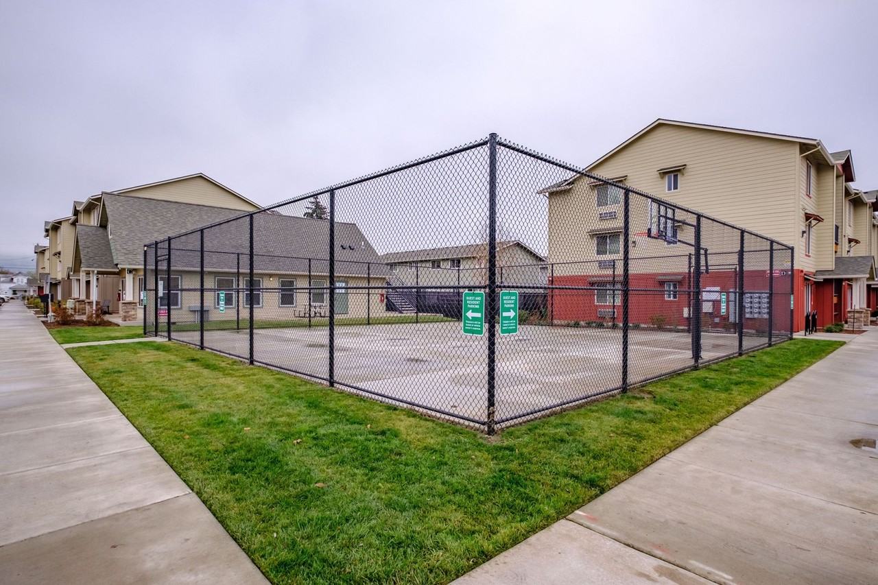 Aspen Place Apartments - Photo 6 of 50