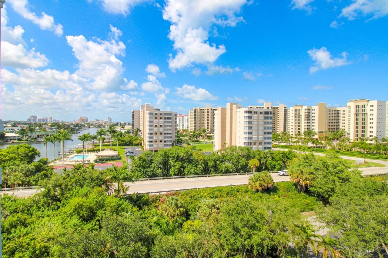 35 Bluebill Ave #702 - Photo 6 of 50