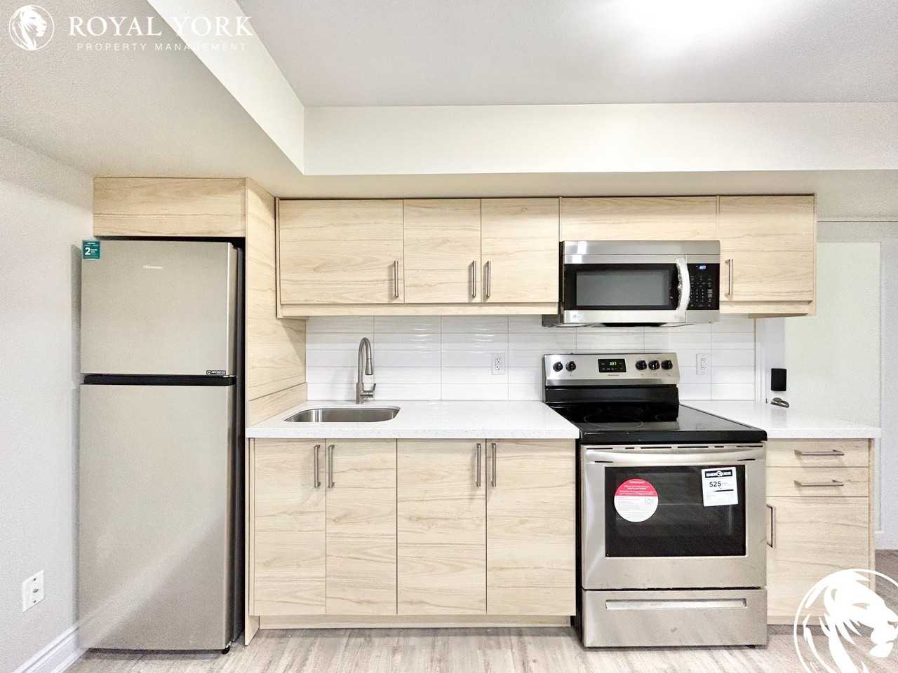 2-66 Manley Lane, Milton, Ontario L9T 5N8 - Photo 3 of 14