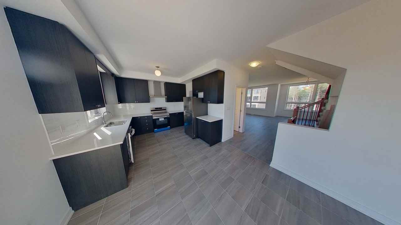 URBAN NORTH TOWNHOUSE - Photo 2 of 20