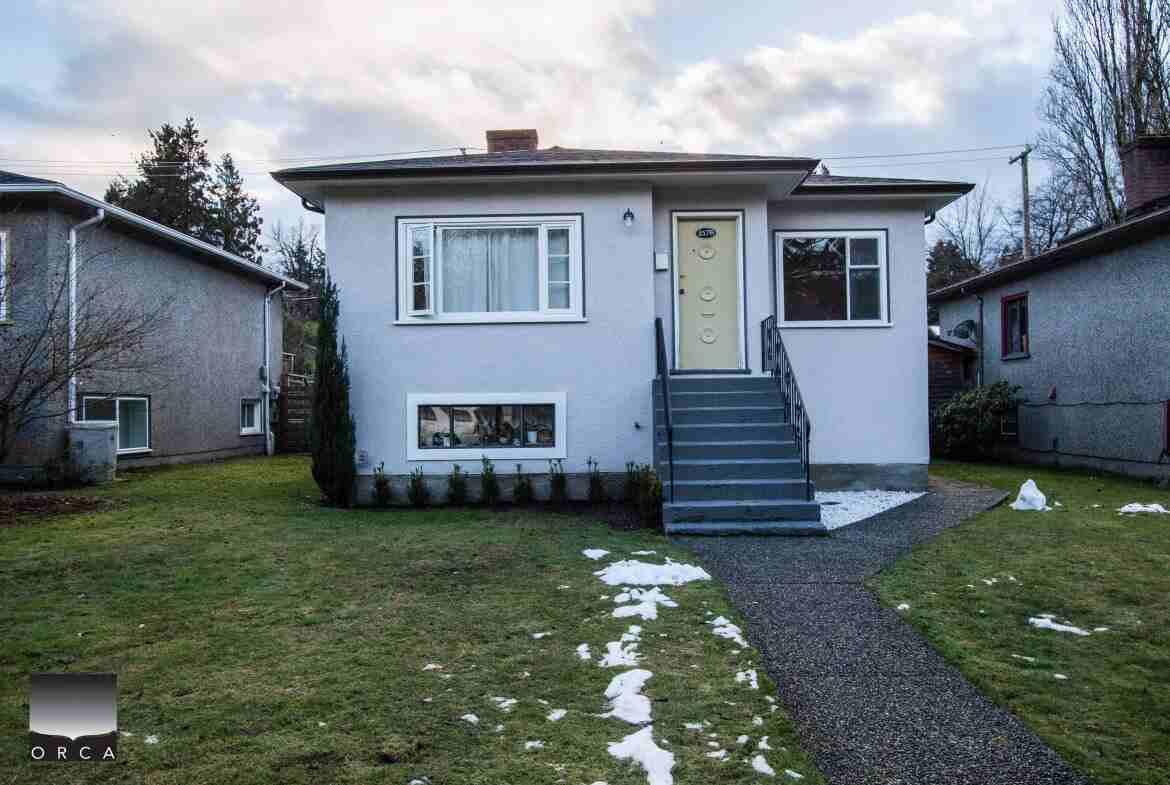 2176 19th Ave E - Photo 2 of 40
