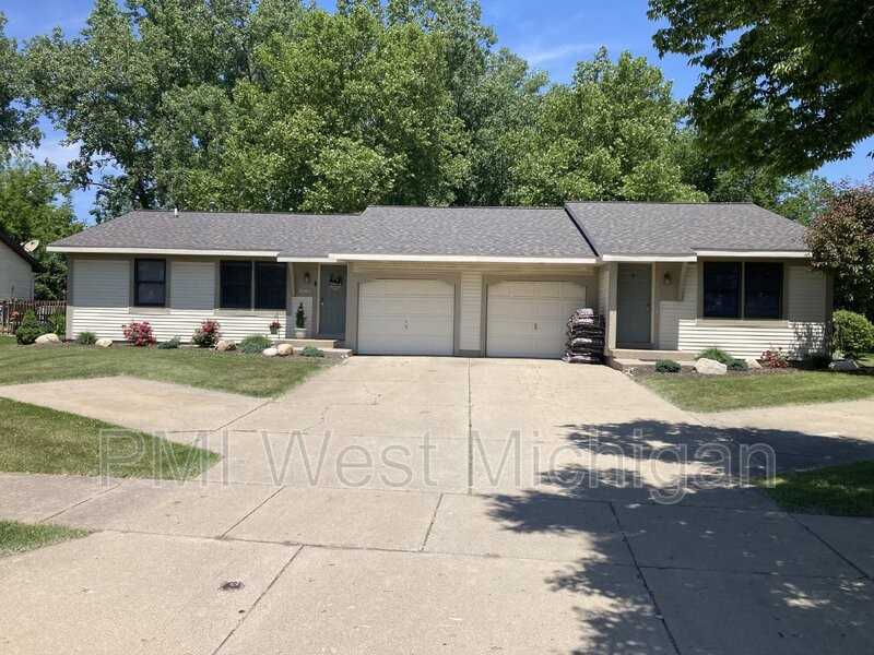 2703 Woodmeadow Dr Se - Photo 2 of 45