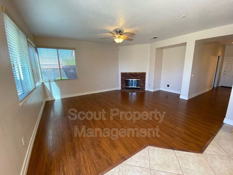 29403 Via Espada - Photo 6 of 25