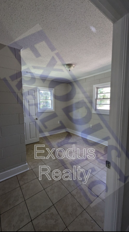 506 Maple Ave - Photo 6 of 41