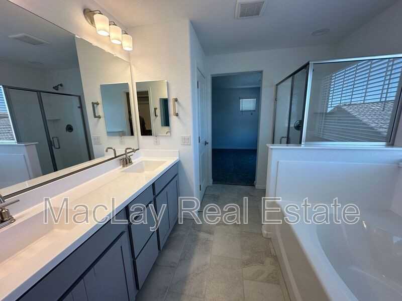 3809 N 100th Dr - Photo 5 of 22