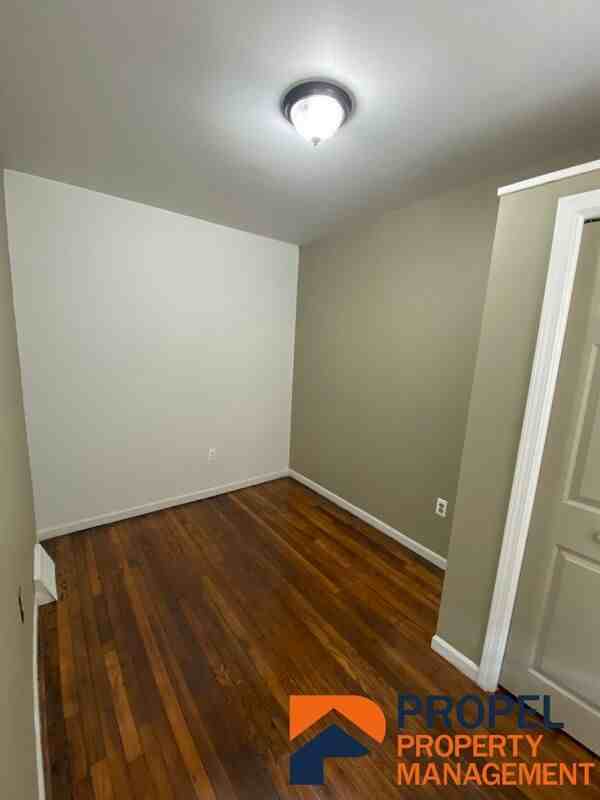 157 East Bennett Street - Photo 7 of 13