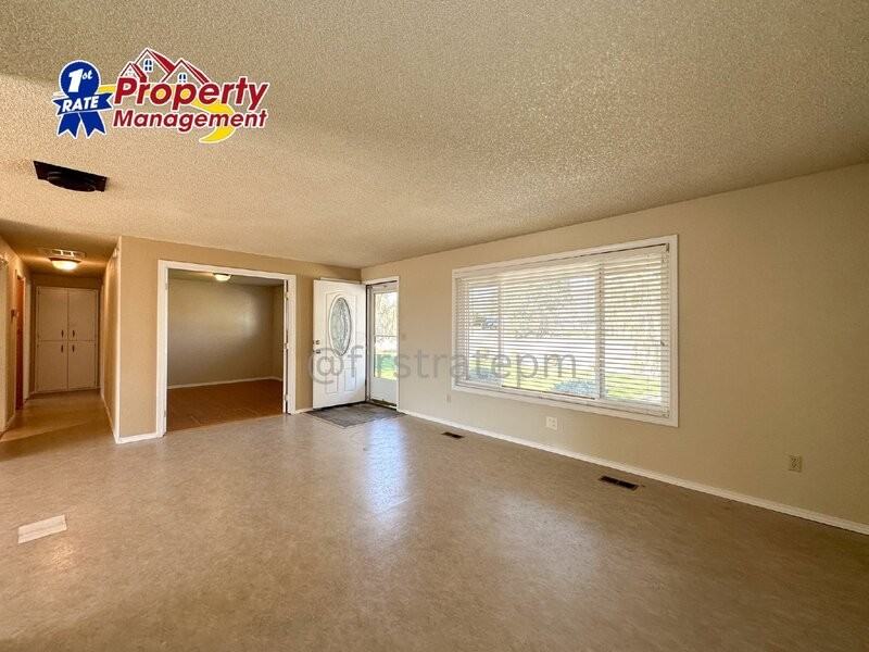 712 Fair Ln - Photo 5 of 27